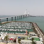 A Levante * Cadiz